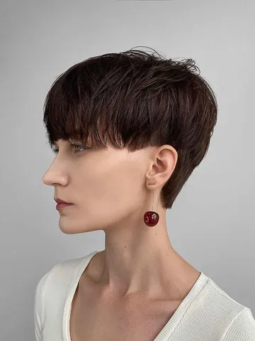 29 low maintenance pixie cuts that are still super cute