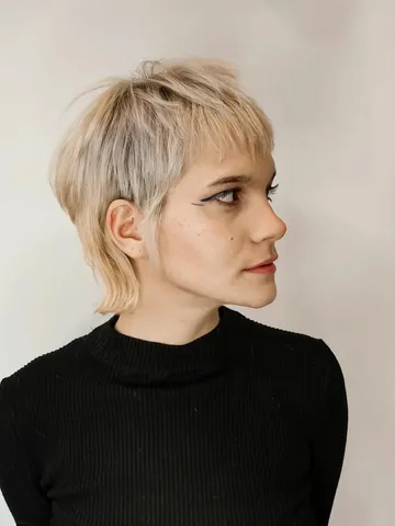 30 stylish textured pixie cut to revamp your look