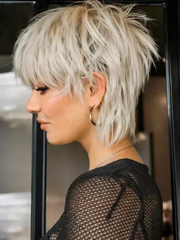 shaggy pixie mullets are hot right now here are 51 great exa