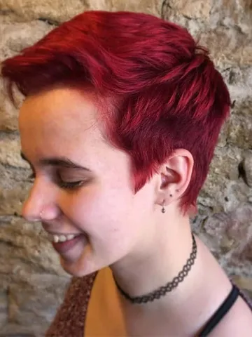 10 of the coolest red and pink pixie cuts 2024 trend