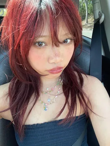 red hair sa foto raf
