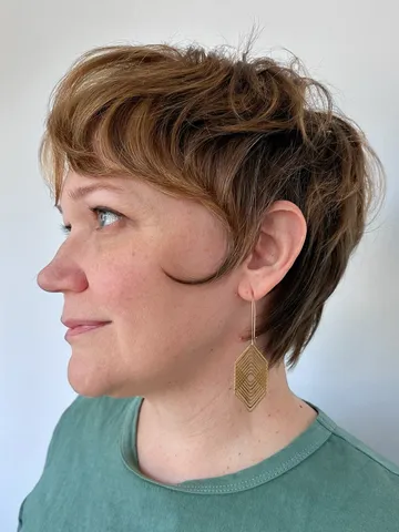 14 must try shaggy pixie haircuts for a fresh look creativeb