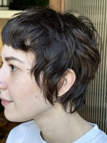 these 39 shaggy pixie cut ideas are so chic they ll make you