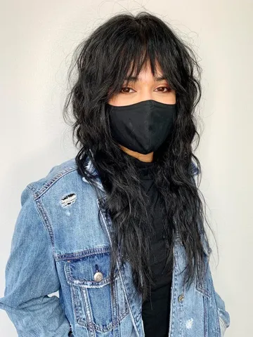 20 trendsetting wavy shag haircut ideas to rock this year