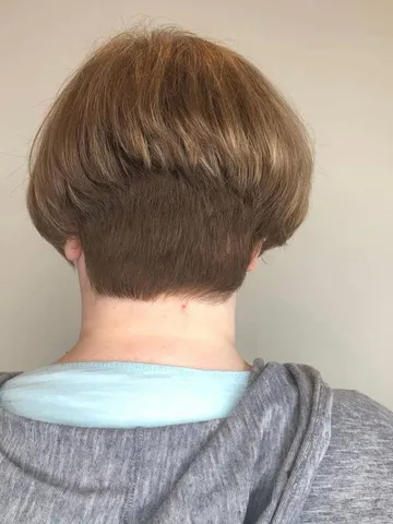 pin by john cable on stacked bob hairstyles in 2025 stacked