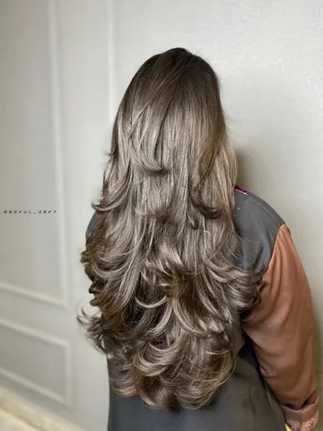 92 gorgeous long hairstyles with layers to unlock your beaut