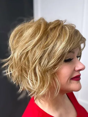 what s hot and short the 2025 haircuts everyone s copying