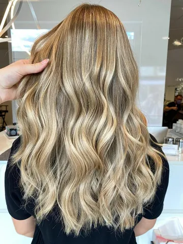 6 attractive wavy hairstyles for women hairstyles weekly