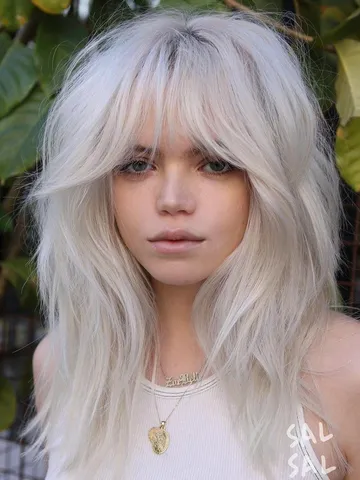 70 Must-Try Medium Shag Haircut Ideas for 2025