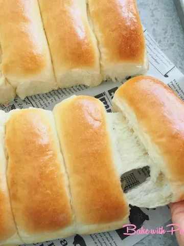 japanese soft white buns hybrid sourdough discard bake with