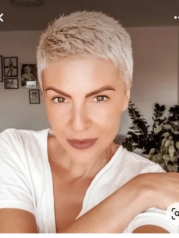 pin by wilma smit on hairstyles short white hair edgy short