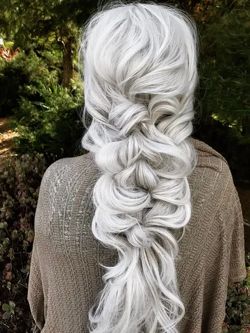 15 long white hair hairstyles hairstyle haircut trend