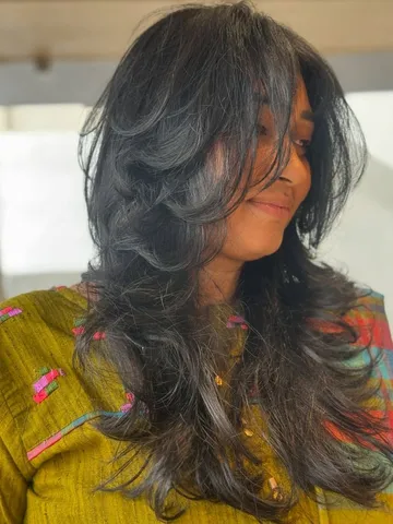 29 modern ways to rock the wolf cut for straight hair
